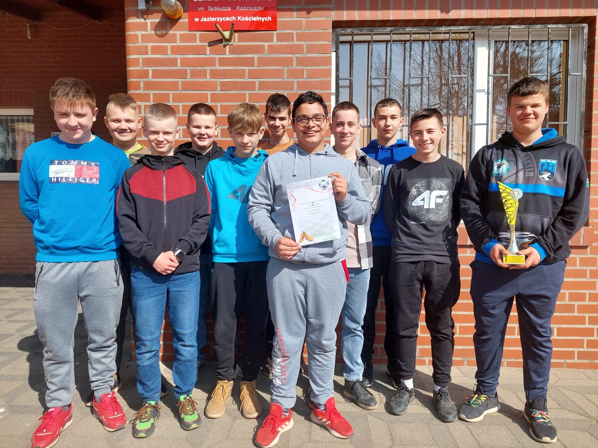 Halowy Turniej Piłki Nożnej