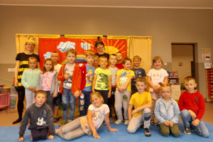 „ Pszczoła miodna i pszczoła dzika”. 